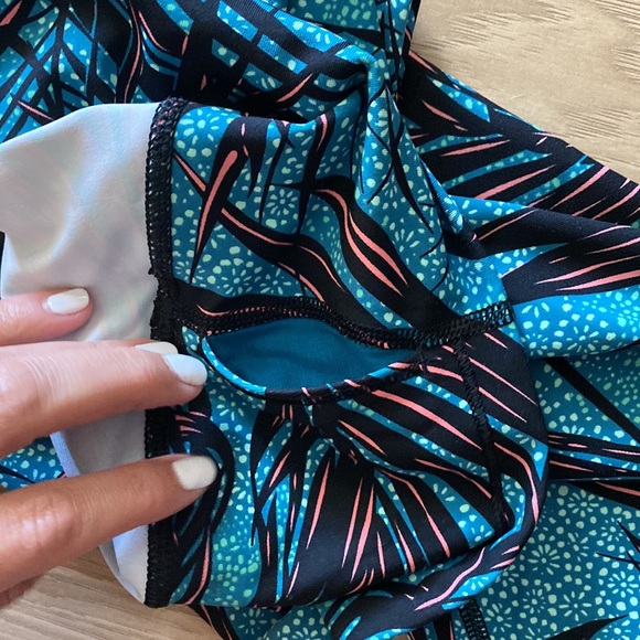 Lululemon Womens workout leggings size 6 - Picture 4 of 5